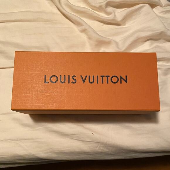 Louis Vuitton Cologne Box - Picture 1 of 7